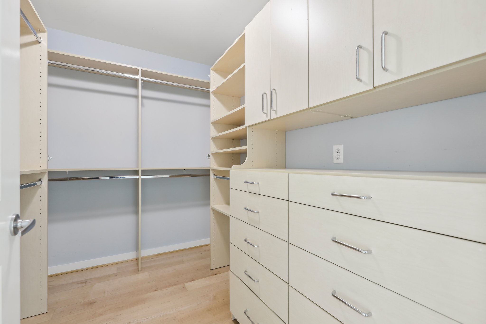 361 17th St Unit 2402, Atlanta, GA 30363